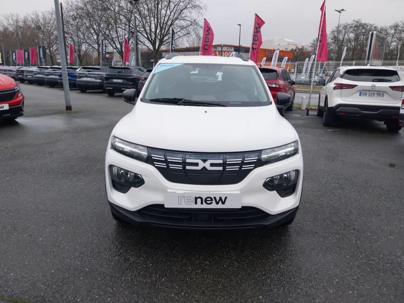 Dacia Spring Essential -23b