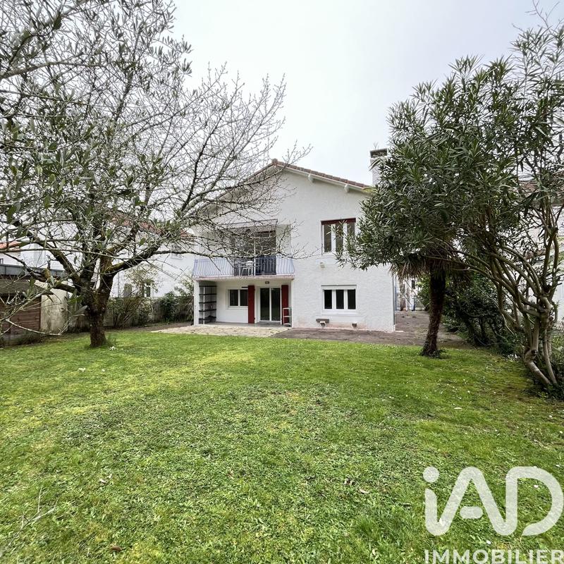 Maison de ville - 177 m² - 7 pièces