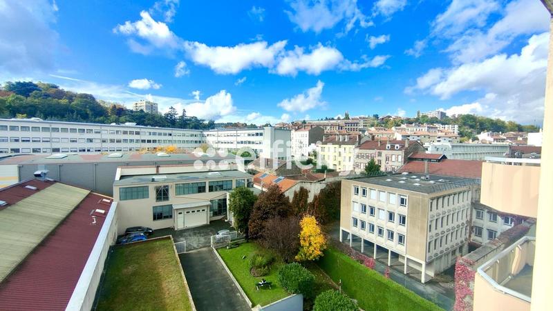 Appartement - 80 m² - 3 pièces