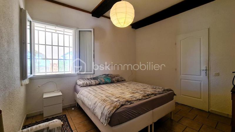 Demeure - 299 m² - 9 pièces