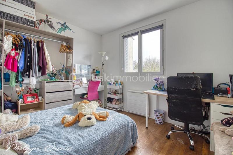 Pavillon - 94 m² - 6 pièces