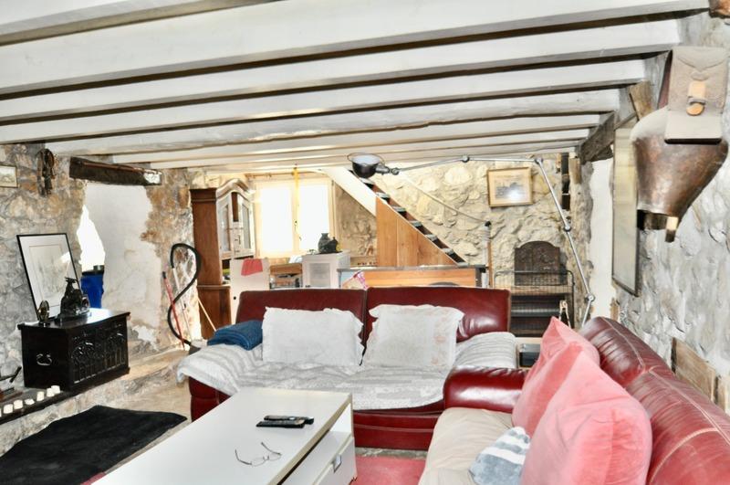 Ferme - 250 m² - 12 pièces