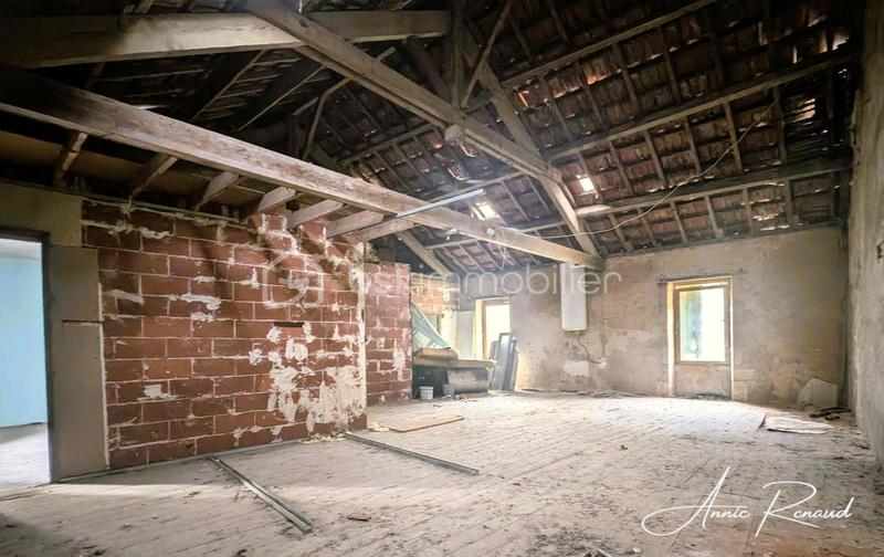 Maison - 240 m² - 7 pièces