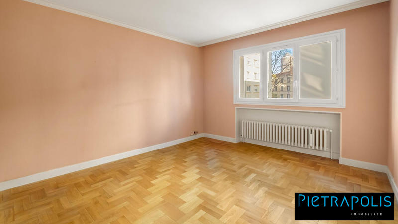 Appartement - 98 m² - 3 pièces