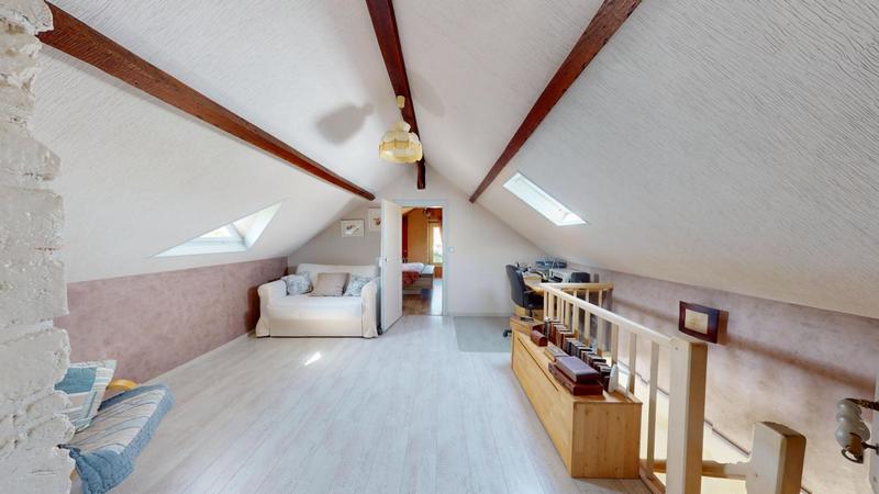 Maison - 182 m² - 5 pièces