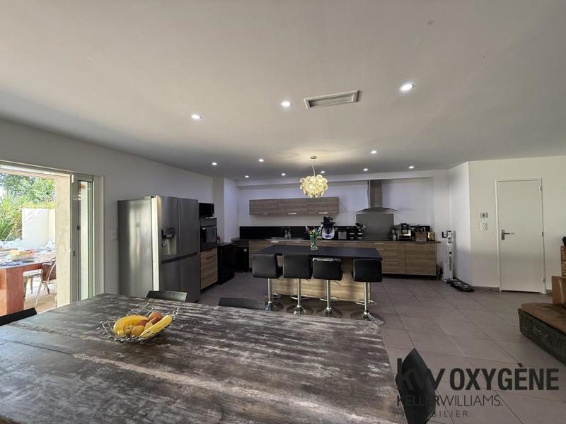 Mas - 197 m² - 5 pièces