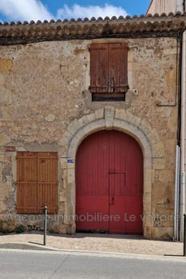 Parking / Garage - 152 m²