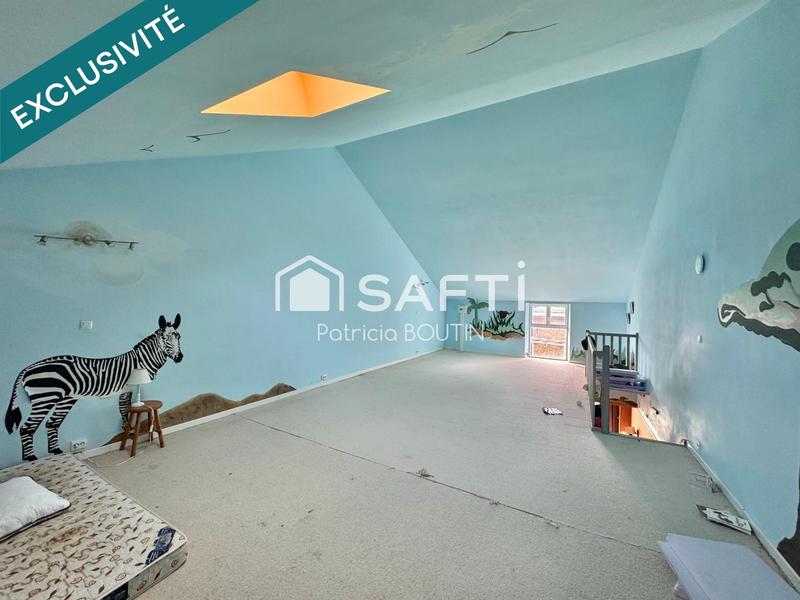 Maison - 295 m² - 12 pièces