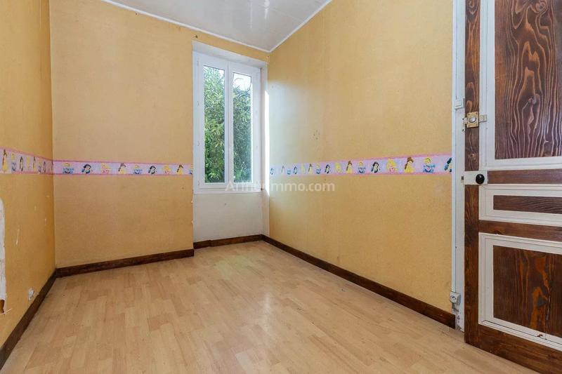 Maison - 190 m² - 9 pièces