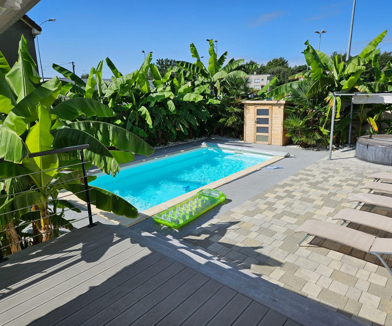 Maison - 169 m² - 6 pièces