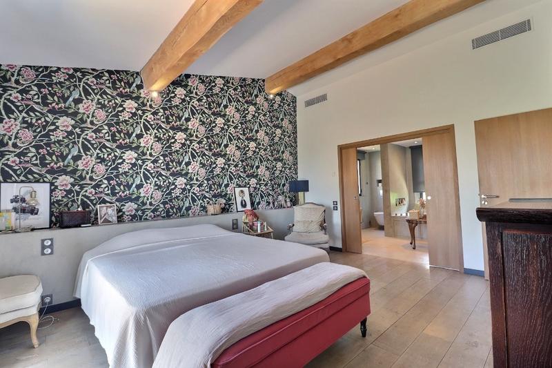 Villa - 385 m² - 7 pièces