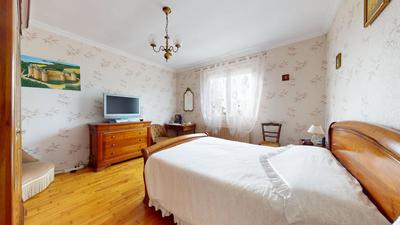 Maison - 122 m² - 4 pièces