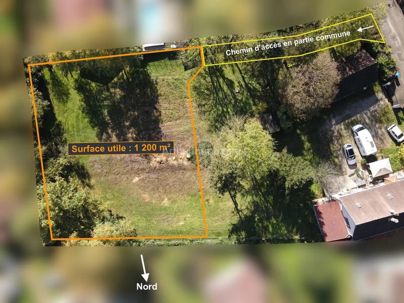 Terrain - 1 200 m²
