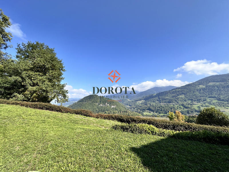 Maison traditionnelle - 111 m² - 5 pièces