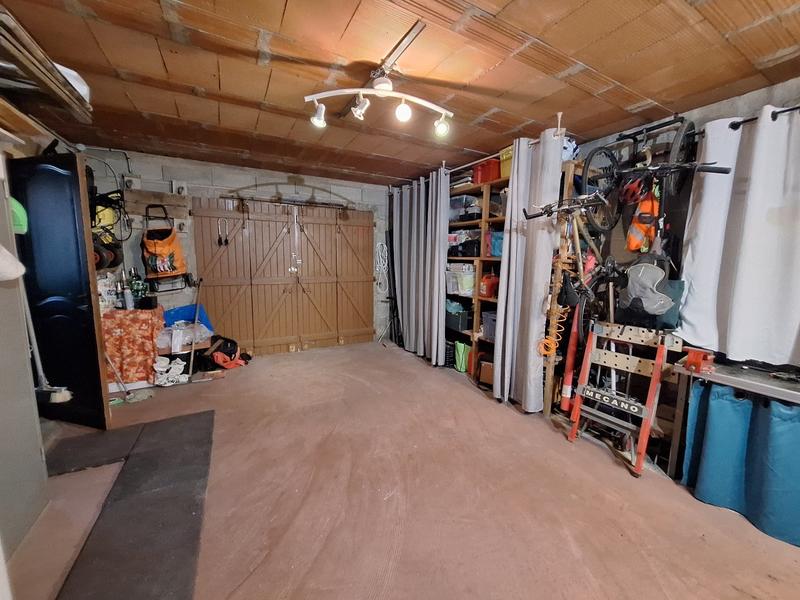 Maison - 153 m² - 7 pièces