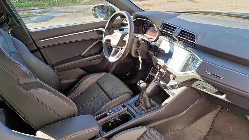 Audi Q3 35 Tfsi 150 Ch s line