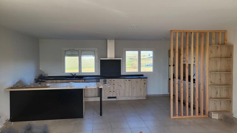 Villa - 95 m² - 4 pièces