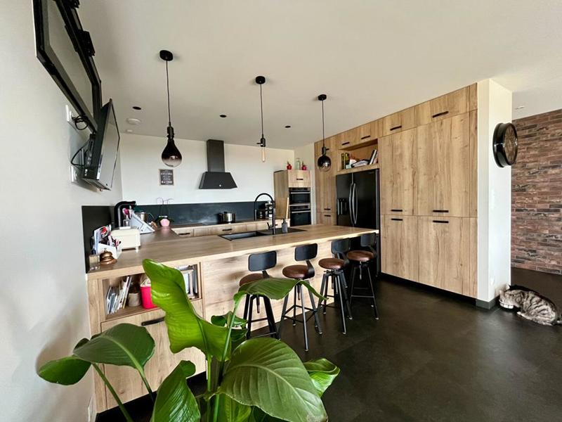 Maison - 148 m² - 5 pièces