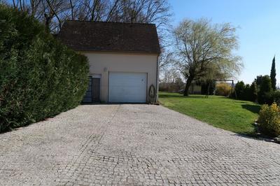 Maison - 180 m² - 7 pièces