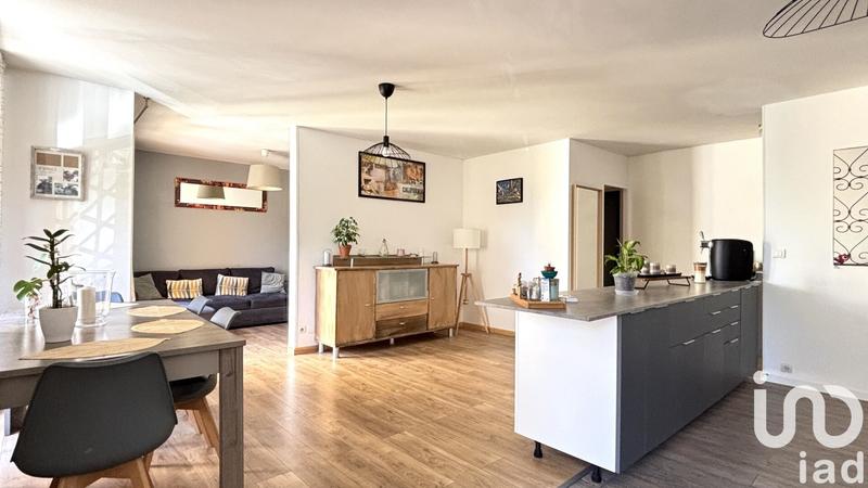 Appartement - 92 m² - 4 pièces