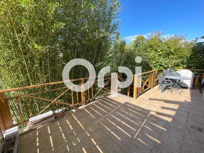 Maison - 155 m² - 5 pièces