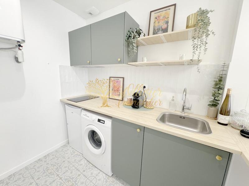 Studio - 28 m² - 1 pièce