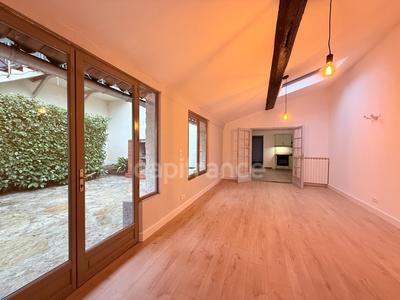 Maison de ville - 88 m² - 4 pièces