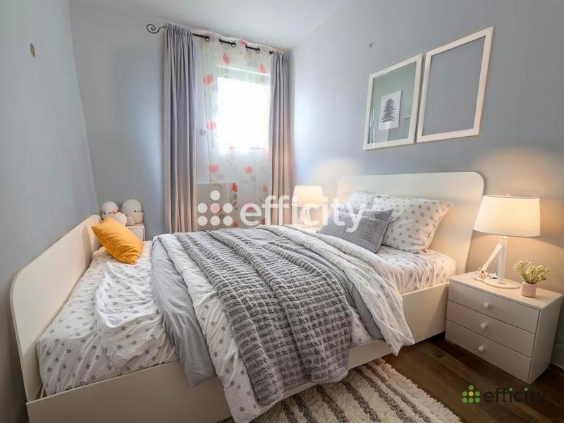 Maison - 285 m² - 10 pièces