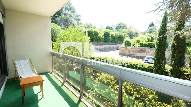 Appartement - 146 m² - 6 pièces