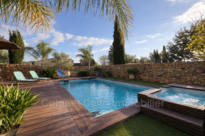 Maison - 142 m² - 6 pièces