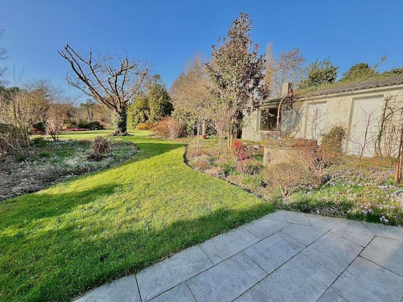 Villa - 172 m² - 6 pièces