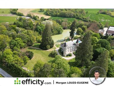 Château - 1 555 m² - 30 pièces