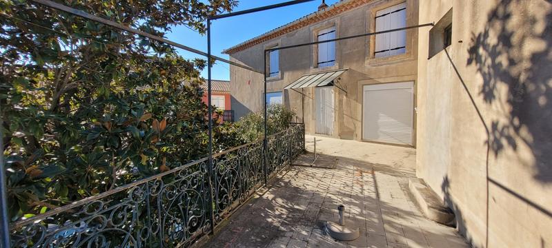 Maison de village - 212 m² - 8 pièces