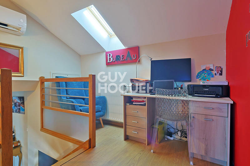 Maison - 163 m² - 7 pièces