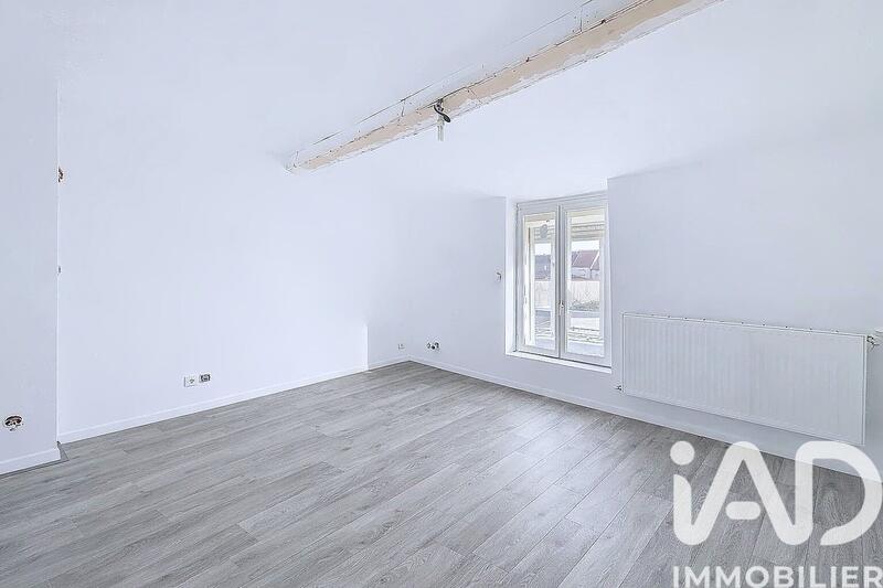 Maison - 95 m² - 5 pièces