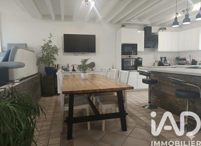 Maison - 155 m² - 6 pièces