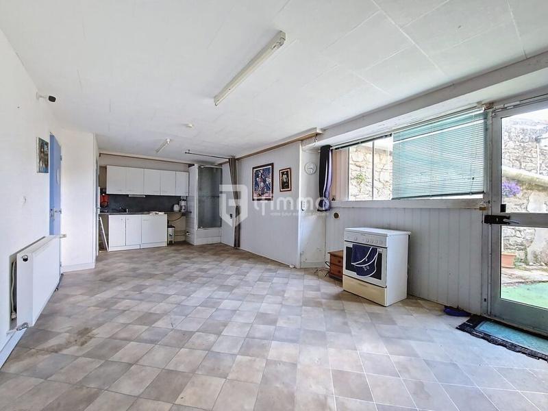 Maison - 123 m² - 7 pièces