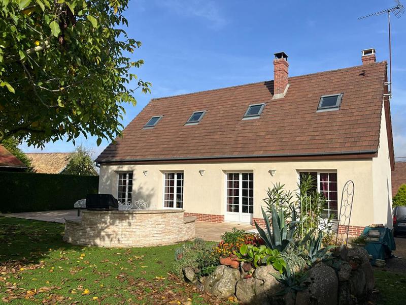 Maison - 130 m² - 8 pièces