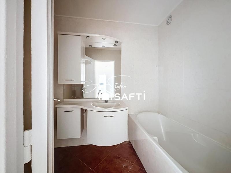 Appartement - 105 m² - 5 pièces