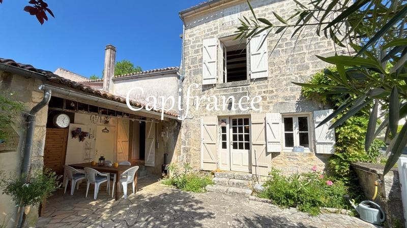 Maison de village - 120 m² - 5 pièces