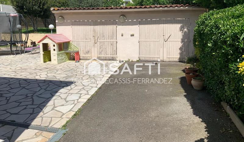 Maison - 177 m² - 6 pièces