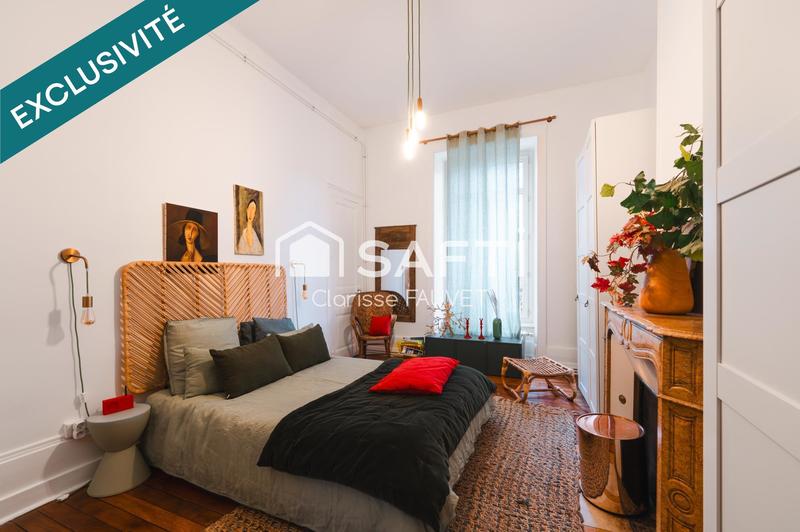 Appartement - 129 m² - 4 pièces