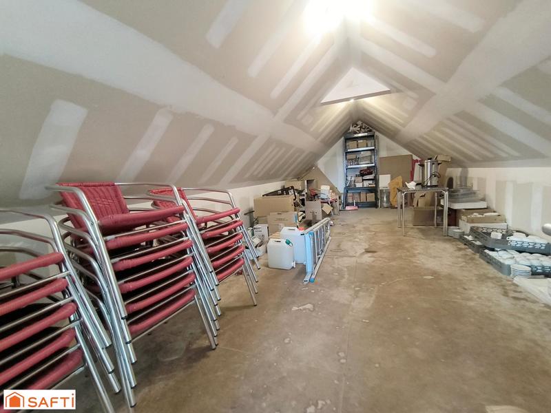 Local commercial - 140 m² - 3 pièces