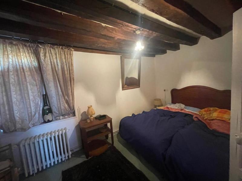 Maison - 210 m² - 12 pièces