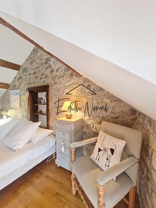 Maison de village - 79 m² - 3 pièces