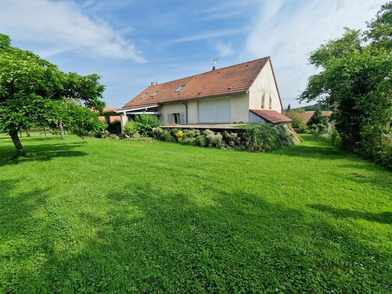 Maison - 206 m² - 6 pièces