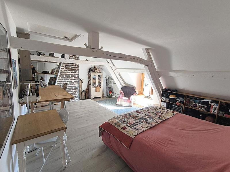 Maison - 249 m² - 7 pièces