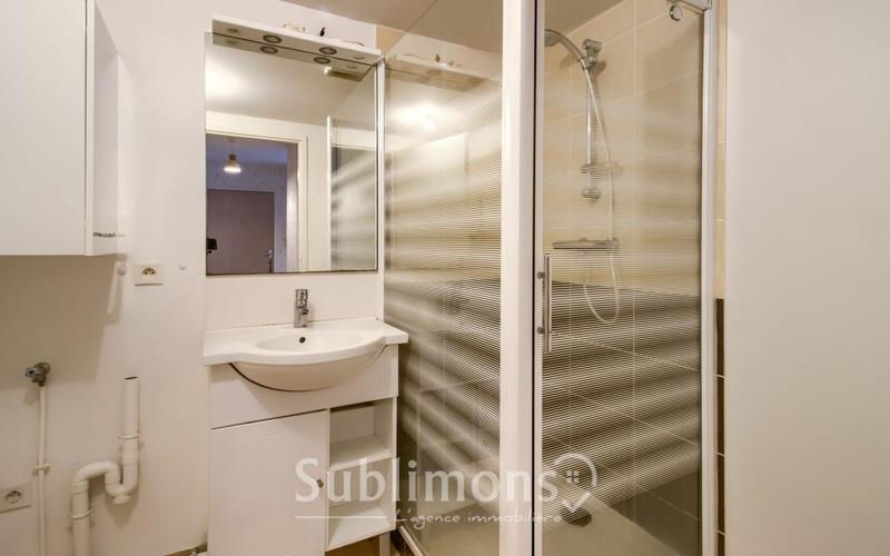 Appartement - 49 m² - 2 pièces