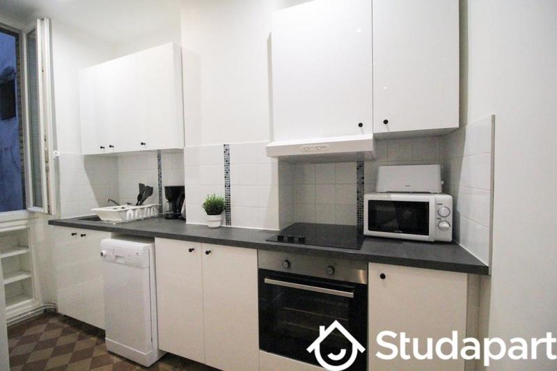 Chambre - 13 m² - 1 pièce