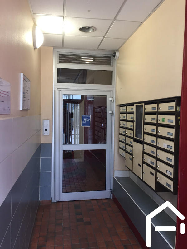 Appartement - 18 m² - 1 pièce